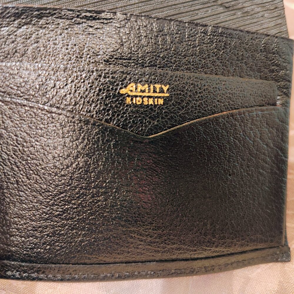 Amity Kid Skin, Vintage Fold Wallet, Used - Picture 3 of 7